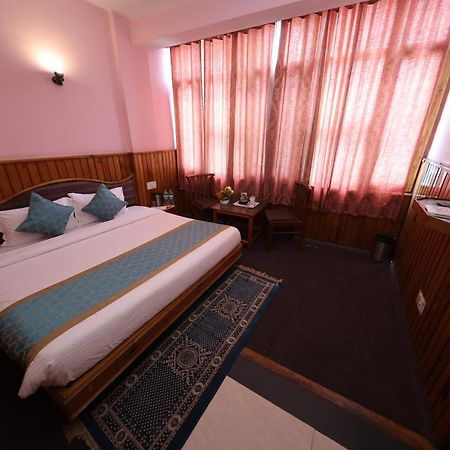 Hotel Yak Манали Экстерьер фото
