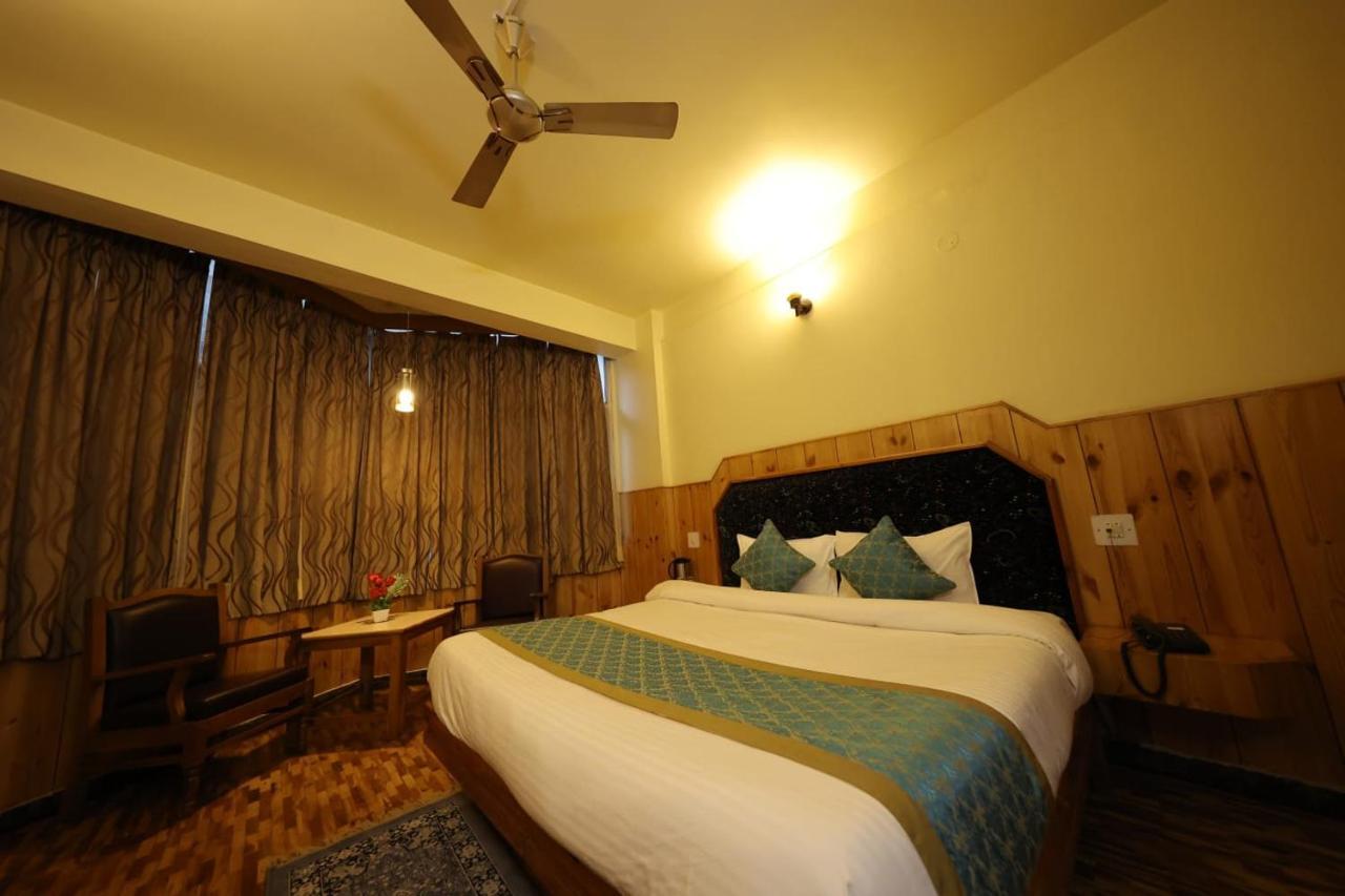Hotel Yak Манали Экстерьер фото